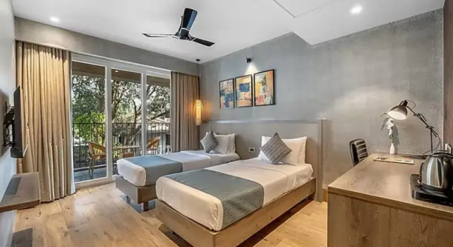 Одноместный номер Premium с балконом Ocean Palms Goa