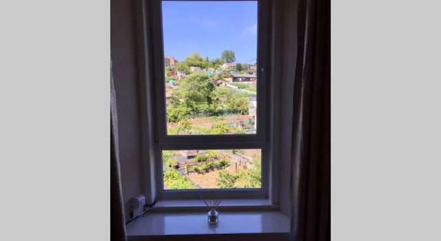 Апартаменты c 1 комнатой Bright, Spacious West-End Flat, Near University