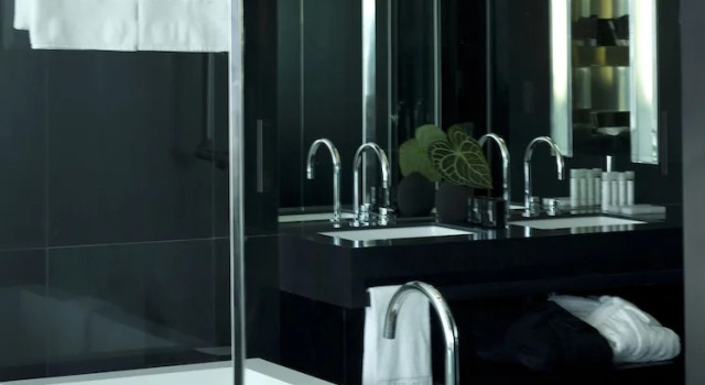 Номер Deluxe с видом на гавань Altis Belem Hotel & Spa, a Member of Design Hotels