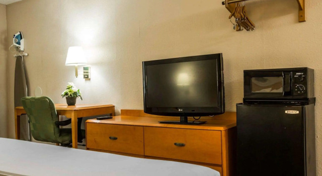 Двухместный номер Standard Econo Lodge Inn & Suites Columbus near Fort Benning