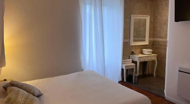 Двухместный номер Deluxe Lhostellerie de Sèvremont