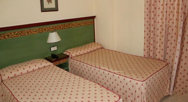 GL Hotel Logasasanti, Buchen Sie Hotel Andújar 