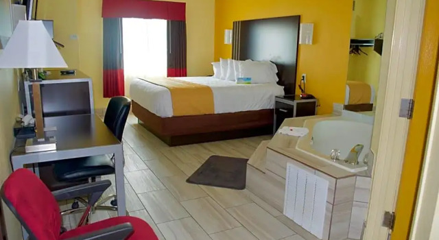 Двухместная студия Days Inn & Suites by Wyndham Augusta Near Fort Eisenhower