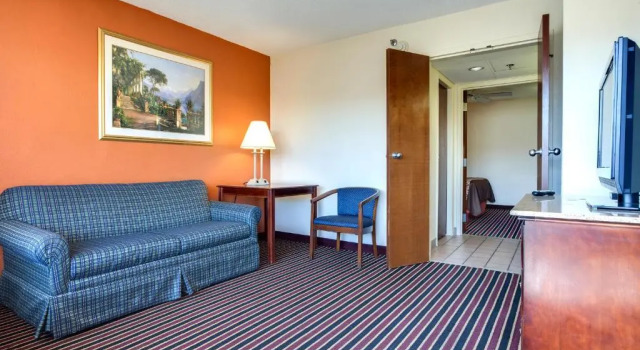 Люкс Mountain Vista Inn & Suites