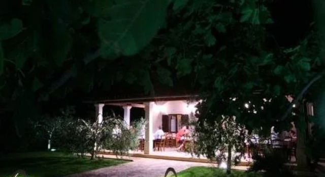Rooms Alla Beccaccia, Rezerwuj Hotel Hotele w Valbandon z basenem, Basen