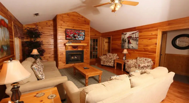 Walnut Grove 2 3 Br cabin by RedAwning