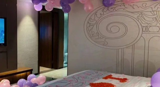 Люкс Yeste International Hotel (Guigang City Government Wanda Store)