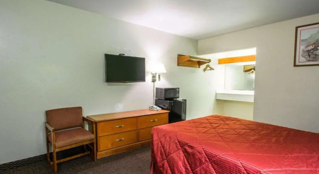Номер Standard Rodeway Inn Fort Pierce I-95