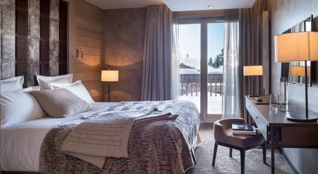 Люкс Deluxe с балконом Grandes Alpes Hotel