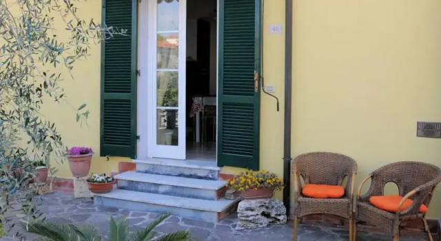 Ortonovo apartment