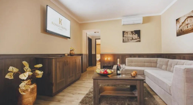 Люкс Komló Hotel Gyula