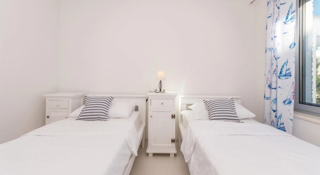 Amazing Apartment in Sukosan With Wifi and 2 Bedrooms, Book Apartment Sukosan Zadar County, near Makarska Beach