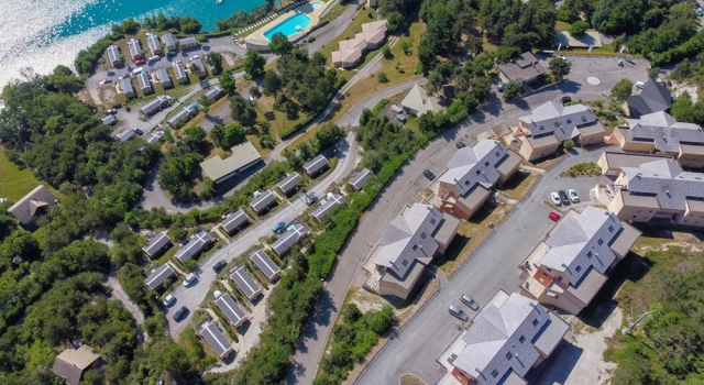 Апартаменты Classic Mobile Homes for 4 People With Lake View in Residence L'ecrin du Lac, Chorges