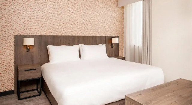 Двухместный номер Standard Hyatt House Aparthotel Leeds