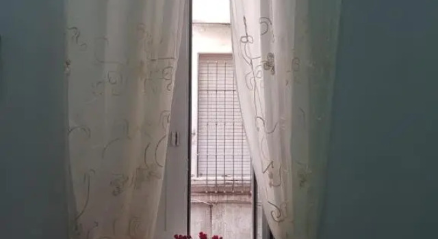 Toledo Terminal Center, Забронировать Отель Отели Неаполя с парковкой, рядом с Ospedale degli Incurabili, Парковка