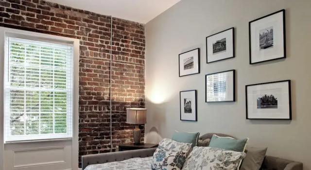 Апартаменты Restored Historic Home 5 BR 4.5 Bath