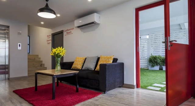16 Squares Koramangala By OYO Rooms, Rezervovat Hotel Hotely v Bangalore s parkováním, Parkování