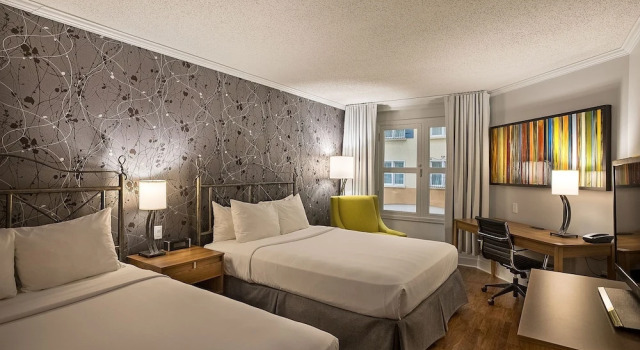 Четырёхместный номер Comfort Hotel Chateau Bromont