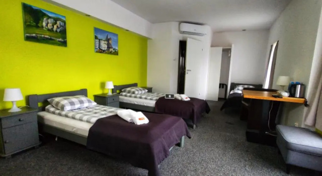 Трёхместный номер Standard RJ Hotel