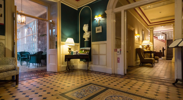 Macdonald Leeming House, Rezervasyon Otel Merseyside otoparklı oteller, Otopark