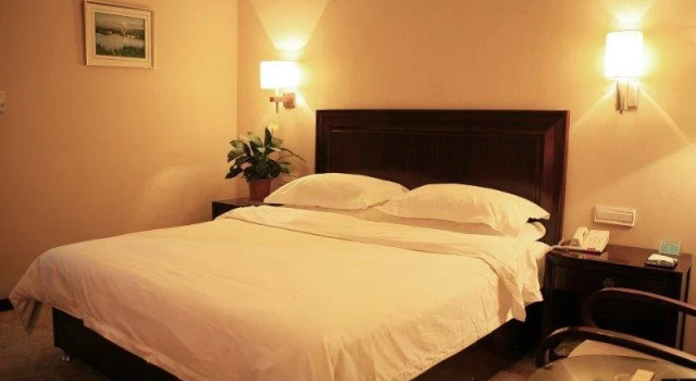 Tianyuan International Hotel, Book Hotel Hotels in Xinjiang with Parking, Parking