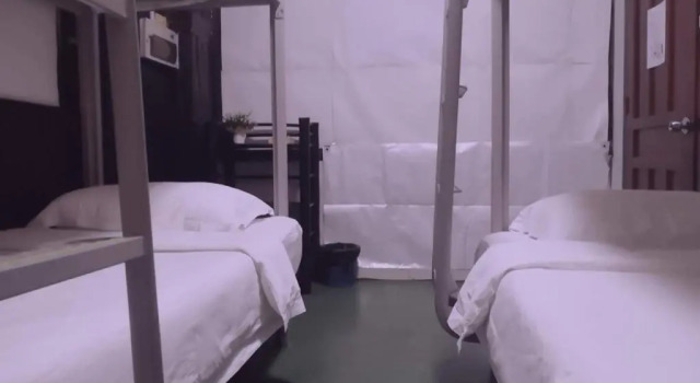 Четырёхместный номер Standard New Lao Paris Hotel