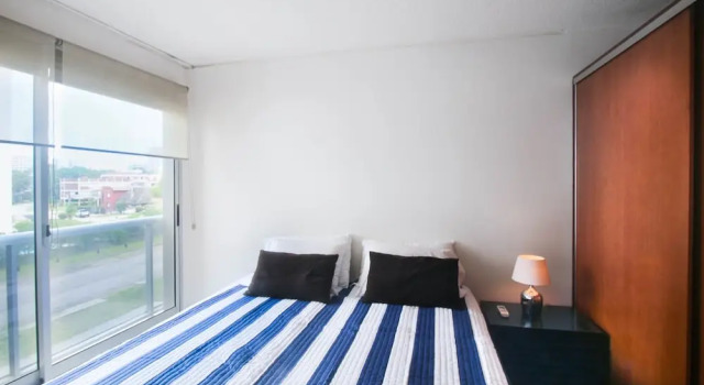 Apartamento con piscina compartida The Point I, Prenota Appartamento Hotel a Maldonado con parcheggio, Parcheggio