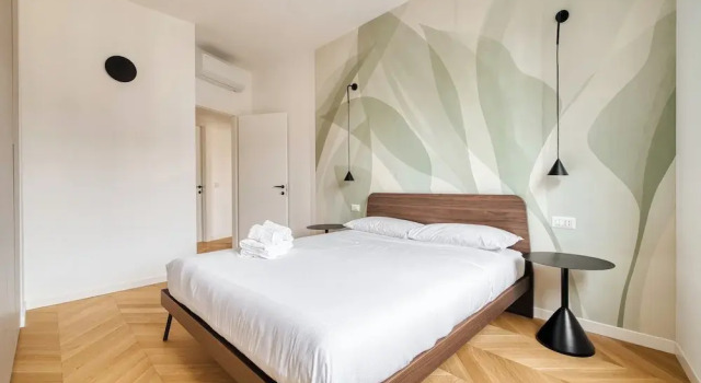 Two Flats Combined - Near Loreto Metro, Забронировать Апартаменты/квартира Апартаменты Милана, рядом с Лорето, Апартаменты/квартира