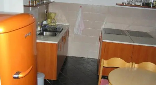 Pliskovica Youth Hostel, Book Hostel / Vandrerhjem Billige hoteller i Kras