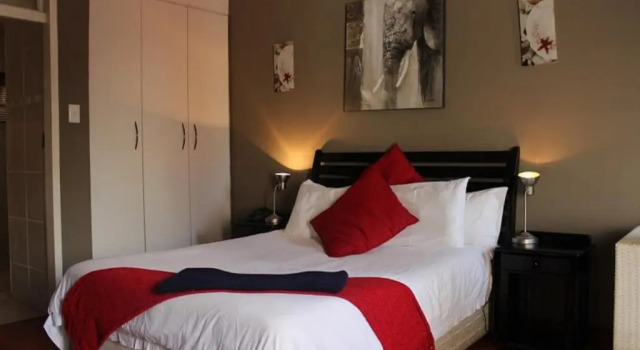 Люкс Standard Flamboyant Guest Lodge
