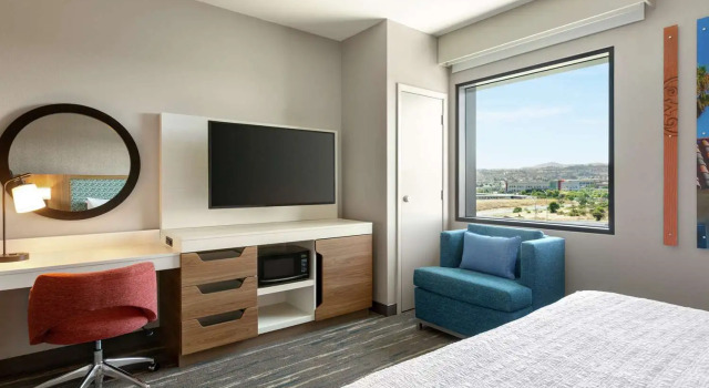 Номер Standard Hampton Inn & Suites San Mateo-San Francisco Airport