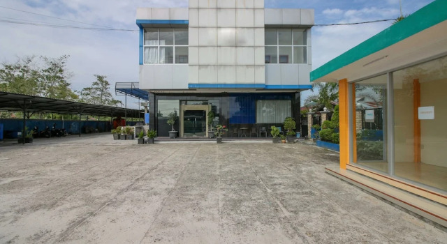 Airy Syariah Tjilik Riwut KM 4 Palangkaraya, Prenota Hotel Hotel a Kalimantan con parcheggio, Parcheggio