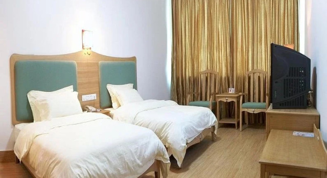 Jinyintan Resort Hotel, Rezerwuj Ośrodek wypoczynkowy Hotele resortowe w Guangdong, Ośrodek wypoczynkowy
