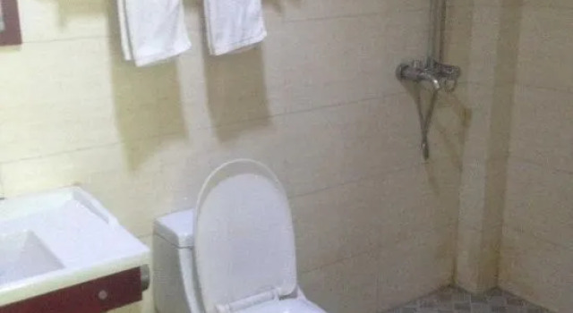 Longyou Longjia Hotel