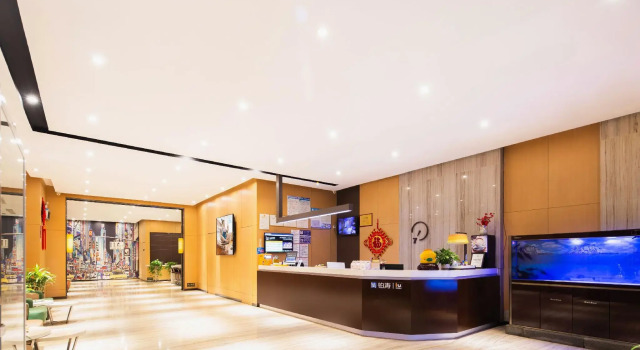 IU Hotel (Yanshi Baima Temple), Rezervați Hotel Hoteluri în Yanshi cu parcare, Parcare