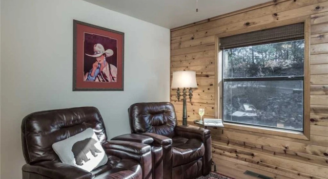 CenterView - Two Bedroom Cabin with Hot Tub, Varaa Hotelli Ruidoso New Mexico