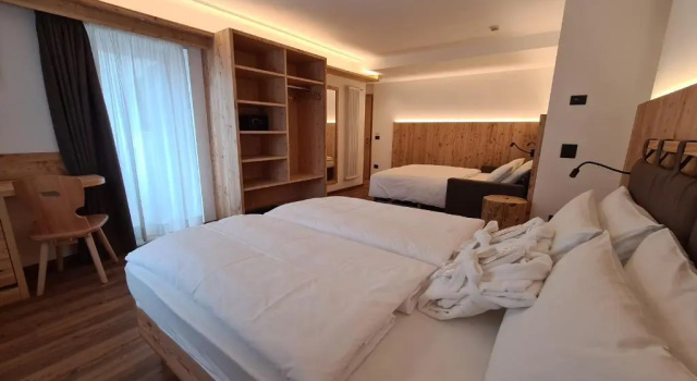 Четырёхместный номер Superior Hotel Piedibosco