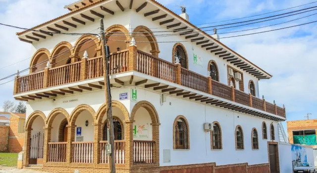Hostel Villa Cabreros, Забронировать Хостел Хостелы провинции Севильи, Хостел