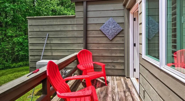 Elegant Sapphire Valley Studio w/ Resort Amenities