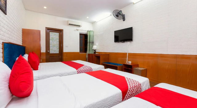 Little Hanoi Hotel
