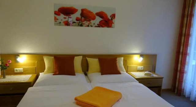Bruderhoferhütte, Book Hotel Hinterstoder 