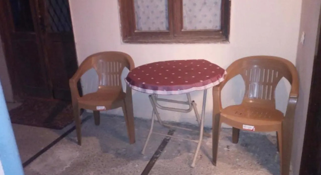 Sobstvenih Dom Na Sutki Zdaeca