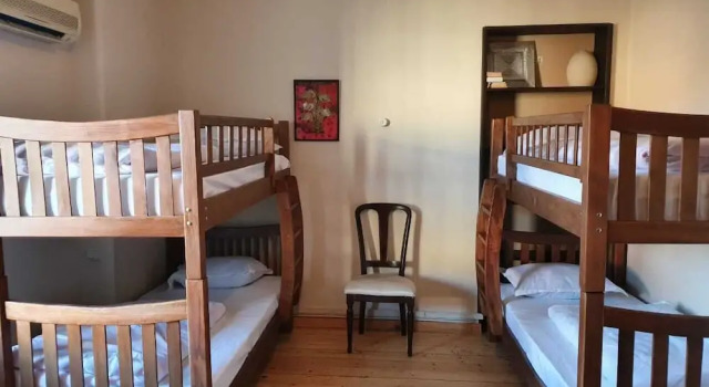 Orbit Hostel, Забронировать Хостел Хостелы Тбилиси, рядом с Крепость Нарикала, Хостел