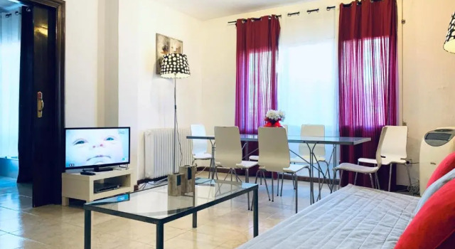 Апартаменты La Pedrera Residence