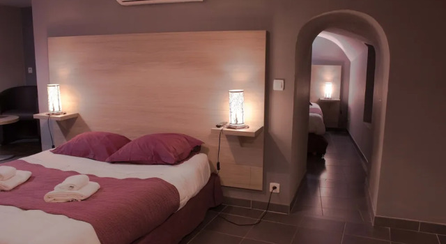 La Bonne Auberge, Rezervasyon Pansiyon / Hostel Breil-sur-Roya Mercantour National Park