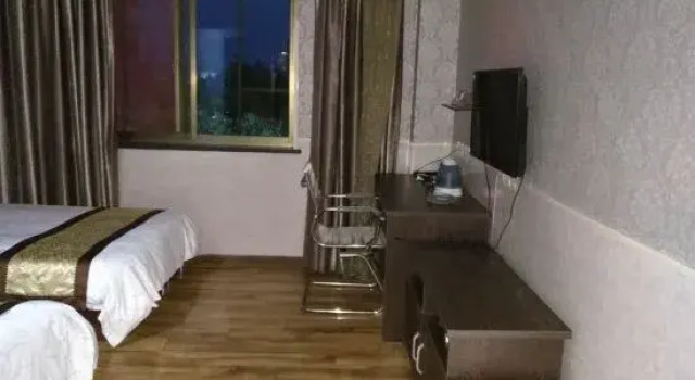 Anyi Hotel, Prenota Hotel Hotel a Jiaxing con parcheggio, Parcheggio