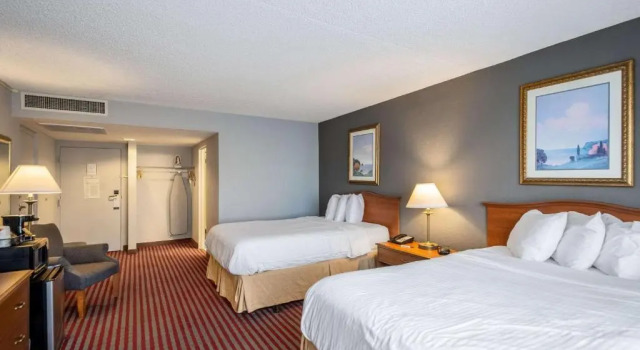 Четырёхместный номер Standard Best Western Premier Lakeland North