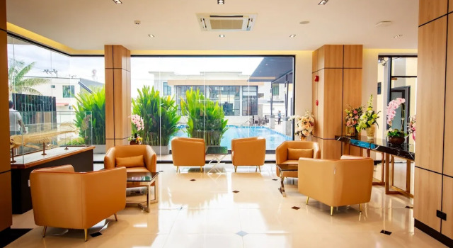 Siri Hotel Lumphun, Забронировать Отель Ban Pa Daet Lamphun Province