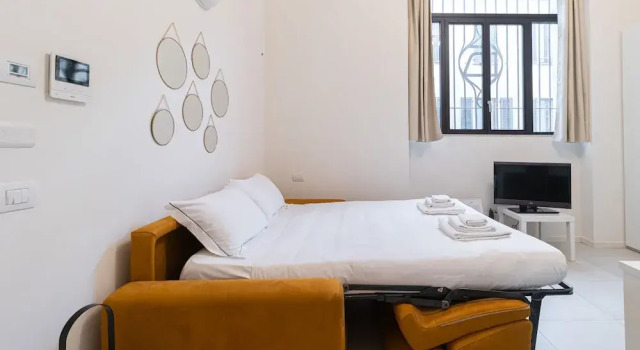 Italianway - Pianell 5 A, Book Apartment Milan Lombardy
