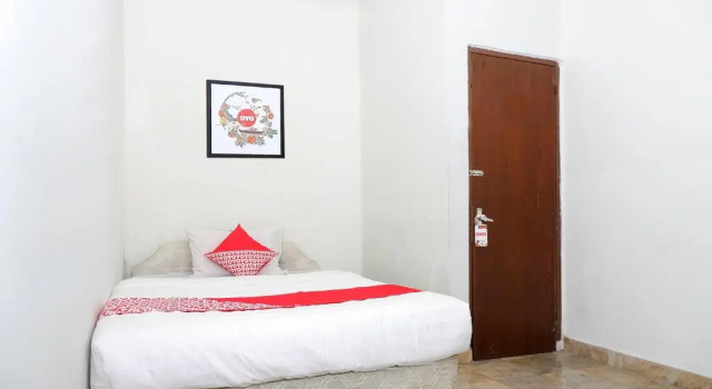 Номер Standard OYO 1196 Hotel Pura Puspa Rosa